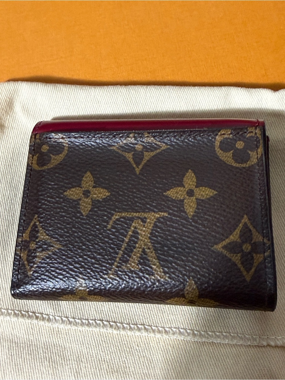 Louis Vuitton Monogram Victorine Wallet Cerise, Cherry 🍒 - Picture 3 of 14